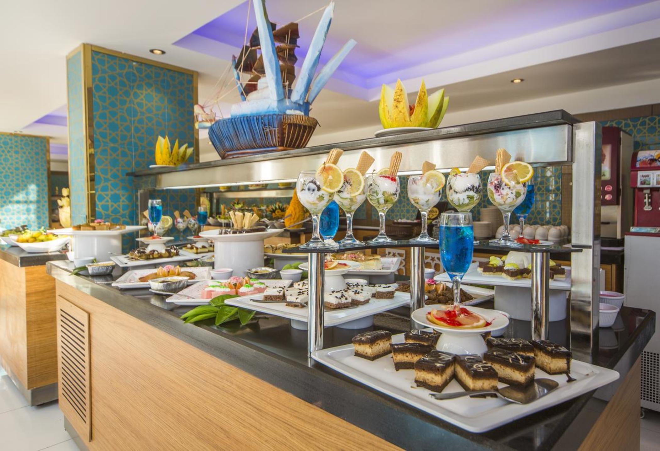 Kleopatra Atlas Hotel - Adults Only Alanya Ngoại thất bức ảnh